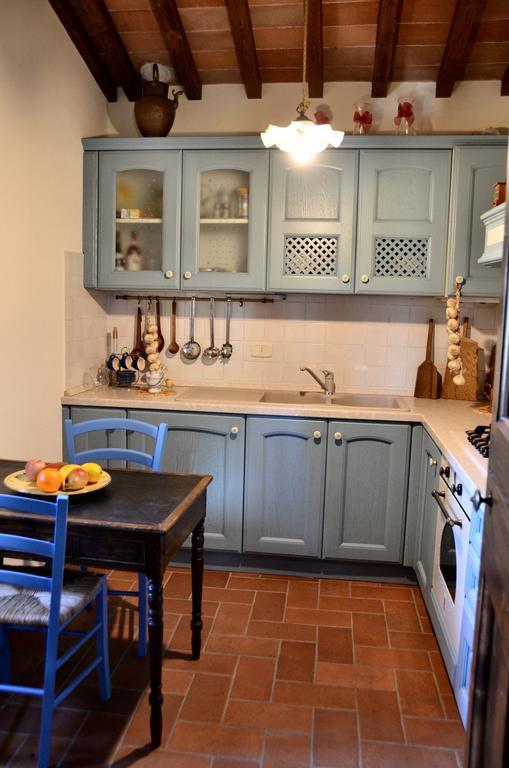 Casale I Burroni Apartment Arezzo Bagian luar foto